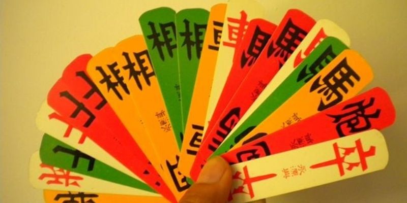Hướng dẫn cách chơi bài tứ sắc chuẩn xác để nâng cao kỹ năng