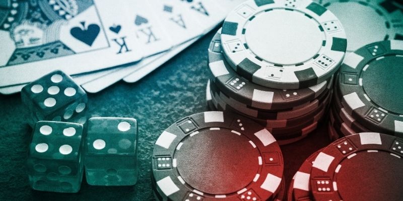 Trước hết phải tìm hiểu về bộ môn Poker